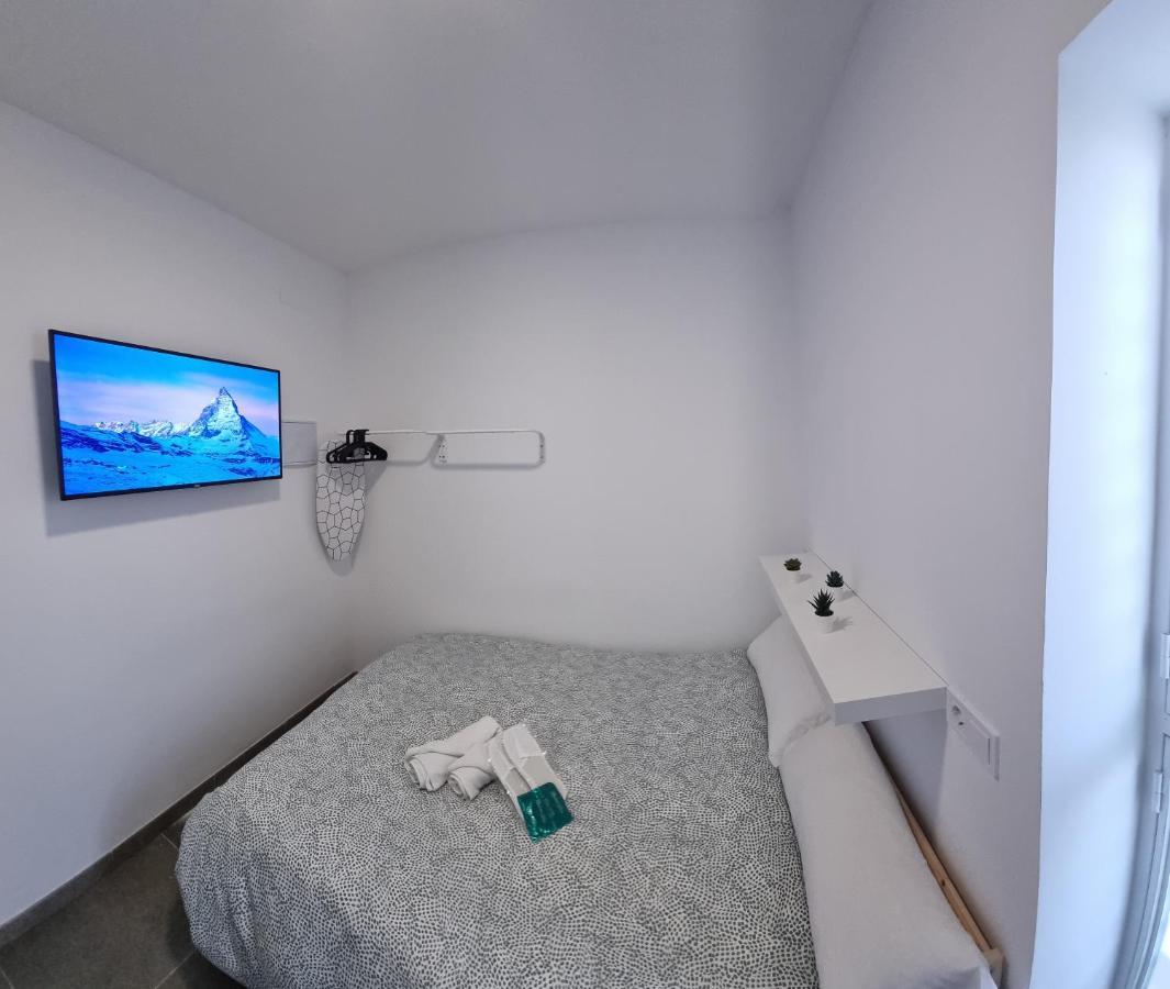 Mini Estudio Jacuzzi Doble Sevilla "Poligono Industrial" Ngoại thất bức ảnh